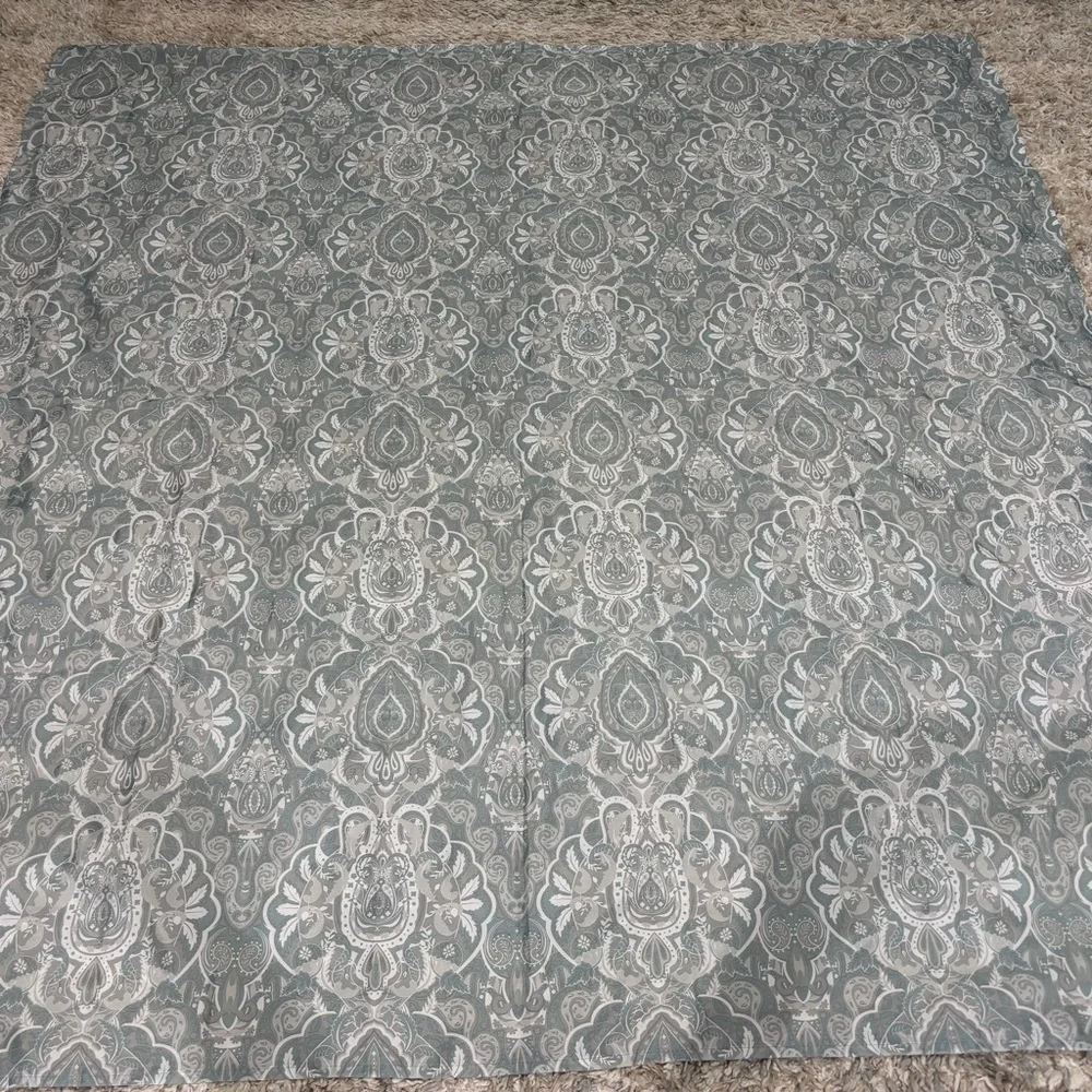 Mainstay Shower Curtain Elegant Paisley in Gray Light Teal & White 71” 68” Silky